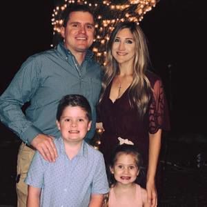 Meet your Posher, Whitney